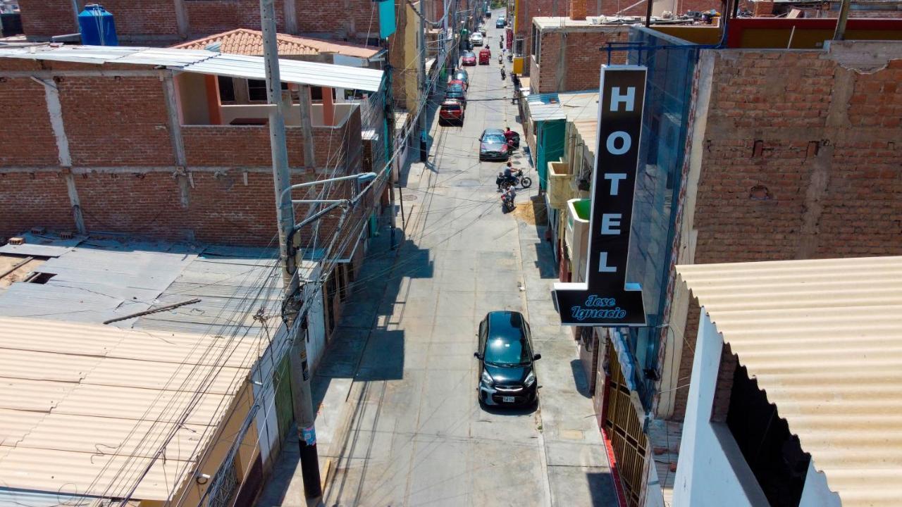 Hotel Jose Ignacio Chepén エクステリア 写真